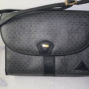 Elegant Black Men's Bag